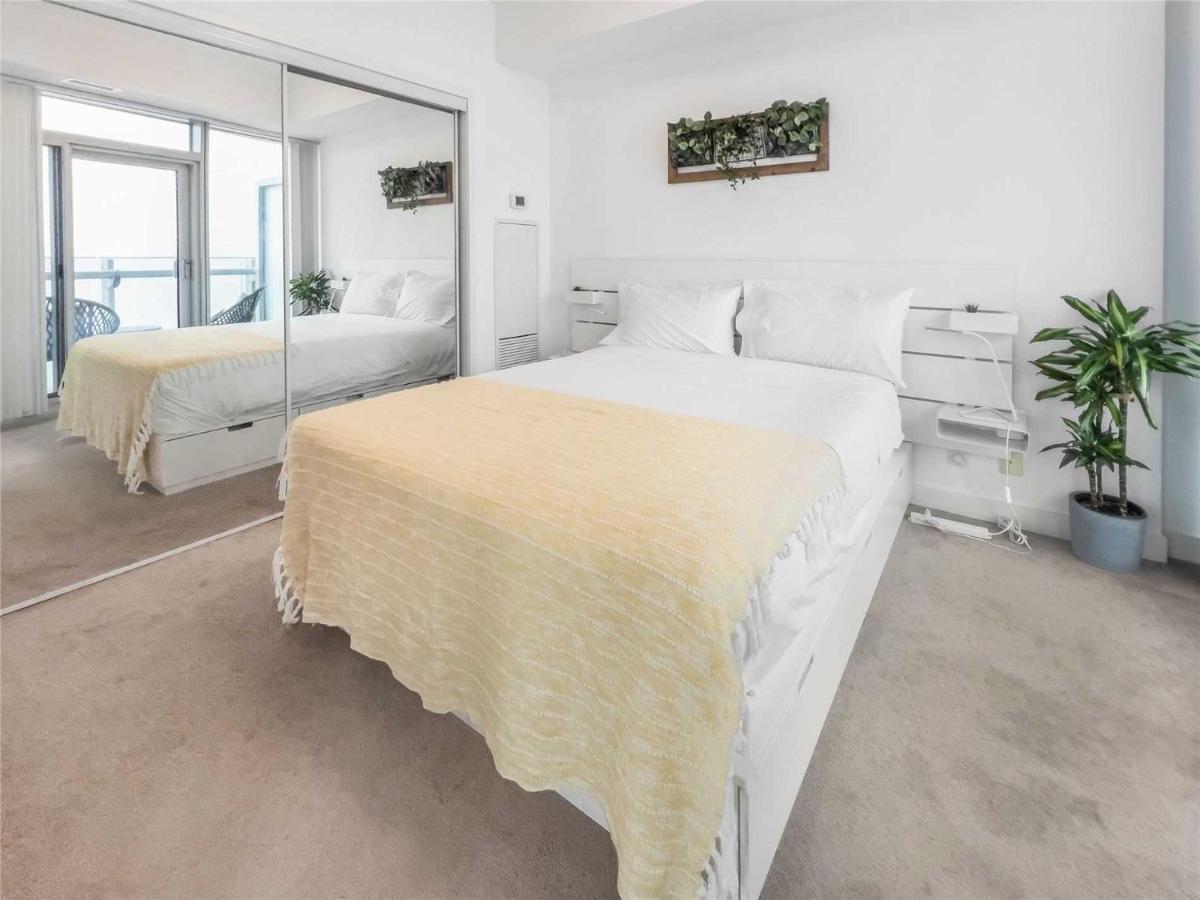 Luxury Condo In The Heart Of Toronto - Next To Scotiabank Arena Exterior foto