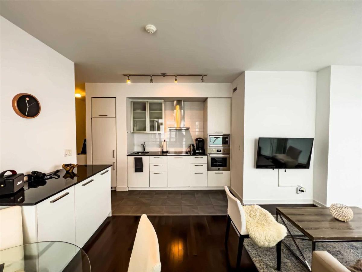 Luxury Condo In The Heart Of Toronto - Next To Scotiabank Arena Exterior foto